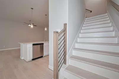 8917 Grovner Place, Houston, TX 77055 - Photo 13