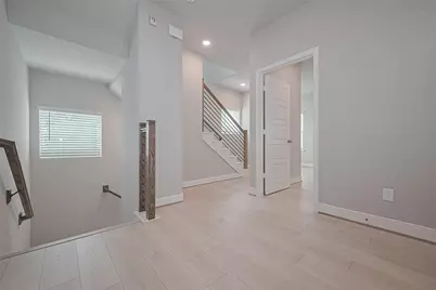 8917 Grovner Place, Houston, TX 77055 - Photo 15