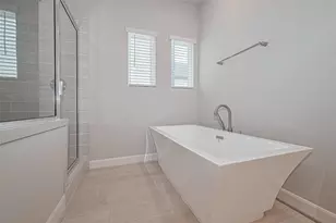8917 Grovner Pl, Houston, TX 77055 - Photo 23