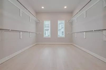 8917 Grovner Place, Houston, TX 77055 - Photo 25