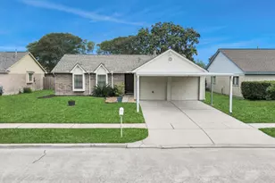1113 Maple Creek Dr, La Porte, TX 77571 - Photo 1