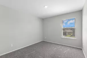 5455 Pinetree Cres Ln, Spring, TX 77373 - Photo 19