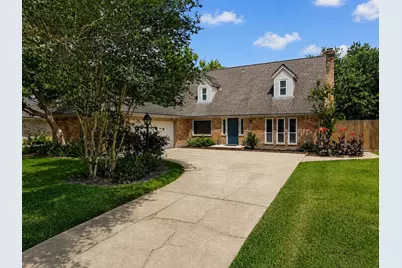 209 Palm Aire Drive, Friendswood, TX 77546 - Photo 3