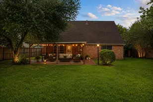 209 Palm Aire Dr, Friendswood, TX 77546 - Photo 25
