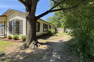 803 Ripley St, Ennis, TX 75119 - Photo 37