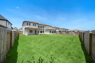 9806 Oakwood Trl, Missouri City, TX 77459 - Photo 19