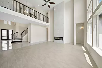 9806 Oakwood Trail, Missouri City, TX 77459 - Photo 5