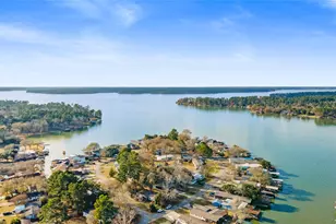 14189 Shadow Bay Dr, Willis, TX 77318 - Photo 1