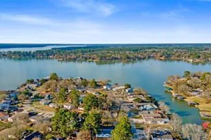 14189 Shadow Bay Dr, Willis, TX 77318 - Photo 39