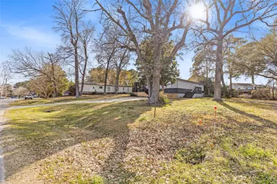 14189 Shadow Bay Drive, Willis, TX 77318 - Photo 11