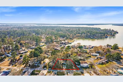 14189 Shadow Bay Drive, Willis, TX 77318 - Photo 3