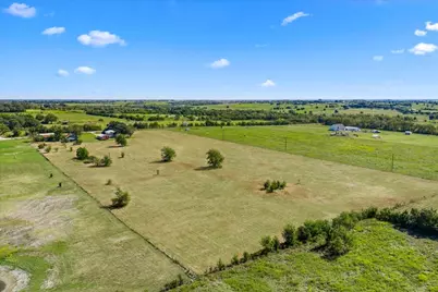 1155 Lomax Harmel Road, Burton, TX 77835 - Photo 41