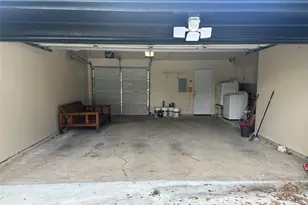 6311 Fairwood Dr, Houston, TX 77088 - Photo 17