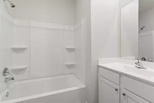 8915 New Jade Dr, Iowa Colony, TX 77583 - Photo 7