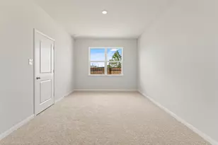 8915 New Jade Dr, Iowa Colony, TX 77583 - Photo 5