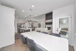 647 Malibu Pnes Dr, Katy, TX 77493 - Photo 19