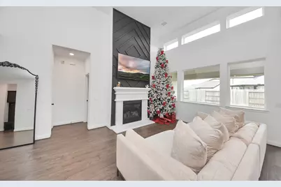 647 Malibu Pines Drive, Katy, TX 77493 - Photo 11