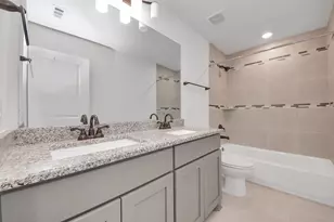 647 Malibu Pnes Dr, Katy, TX 77493 - Photo 43