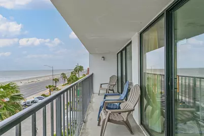 7310 Seawall Boulevard #404, Galveston, TX 77551 - Photo 13