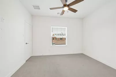 1119 Lawrence Street, Houston, TX 77008 - Photo 11