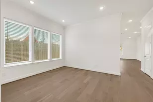 1119 Lawrence St, Houston, TX 77008 - Photo 3