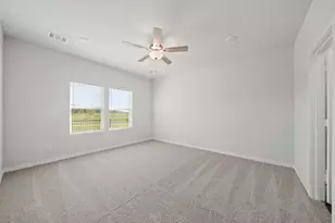 380 Long Br Dr, Dayton, TX 77535 - Photo 9