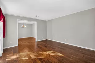 2403 Parkdale Dr, Kingwood, TX 77339 - Photo 13