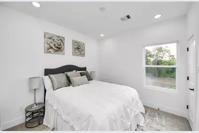 2428 Harrington Street, Houston, TX 77026 - Photo 33