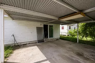 2417 Crittenden St, Houston, TX 77026 - Photo 11