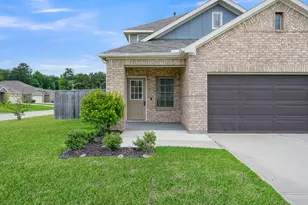 22203 Cardinal Crst Ln, New Caney, TX 77357 - Photo 3