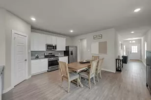22203 Cardinal Crst Ln, New Caney, TX 77357 - Photo 9