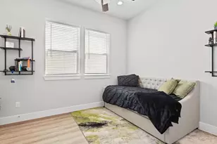 9009 Lonestar River Ln, Houston, TX 77080 - Photo 19