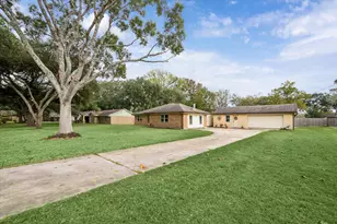 4409 Avenue J, Santa Fe, TX 77510 - Photo 3