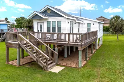 4115 Surf Drive, Galveston, TX 77554 - Photo 3