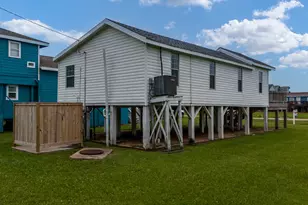 4115 Surf Dr, Galveston, TX 77554 - Photo 27
