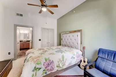 1901 Post Oak Boulevard #2219, Houston, TX 77056 - Photo 11