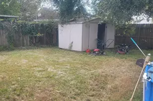 3302 Gladwyne Ln, La Porte, TX 77571 - Photo 3