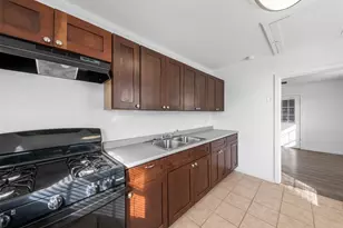 8331 Garland St, Houston, TX 77017 - Photo 9