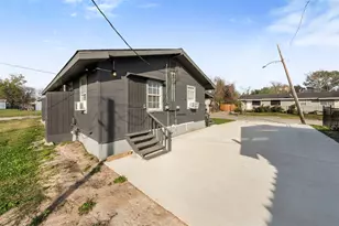 8331 Garland St, Houston, TX 77017 - Photo 19