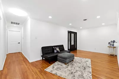 5714 Nina Lee Lane, Houston, TX 77092 - Photo 7