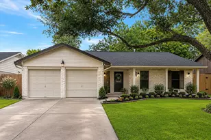 807 Kirkwood Dr, Stafford, TX 77477 - Photo 1