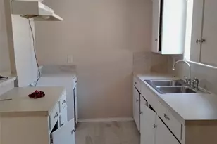 10926 Buffum St, Houston, TX 77051 - Photo 5