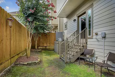 1617 W 23rd Street, Hockley, TX 77008 - Photo 3