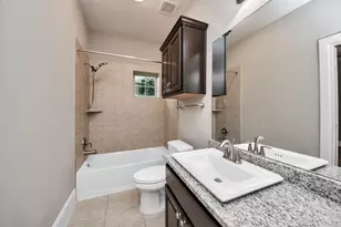 1617 W 23rd St, Houston, TX 77008 - Photo 7