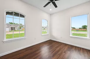 101 Callie St, Smithville, TX 78957 - Photo 21