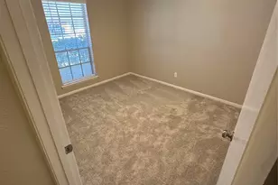 171 Bluebonnet St, Sugar Land, TX 77478 - Photo 19