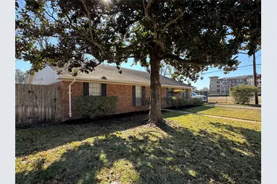 171 Bluebonnet Street, Sugar Land, TX 77478 - Photo 3