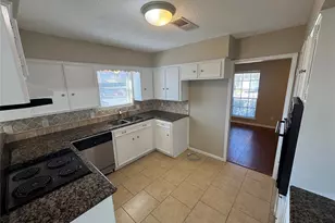 171 Bluebonnet St, Sugar Land, TX 77478 - Photo 9