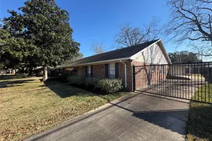 171 Bluebonnet St, Sugar Land, TX 77478 - Photo 5