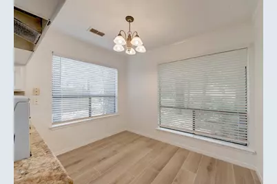 42 N Timber Top Drive, The Woodlands, TX 77380 - Photo 5